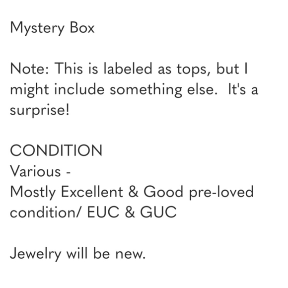 Mystery Box Women's Size Small Clothing & Jewelry - Picture 3 of 9